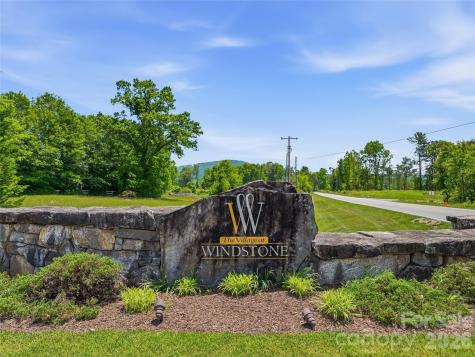 33 Florian Lane Fletcher NC 28732