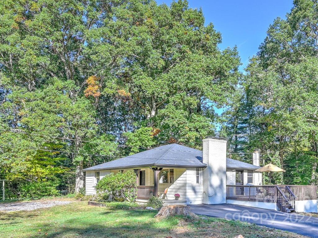 44 Porter Hill Lane Asheville NC 28803