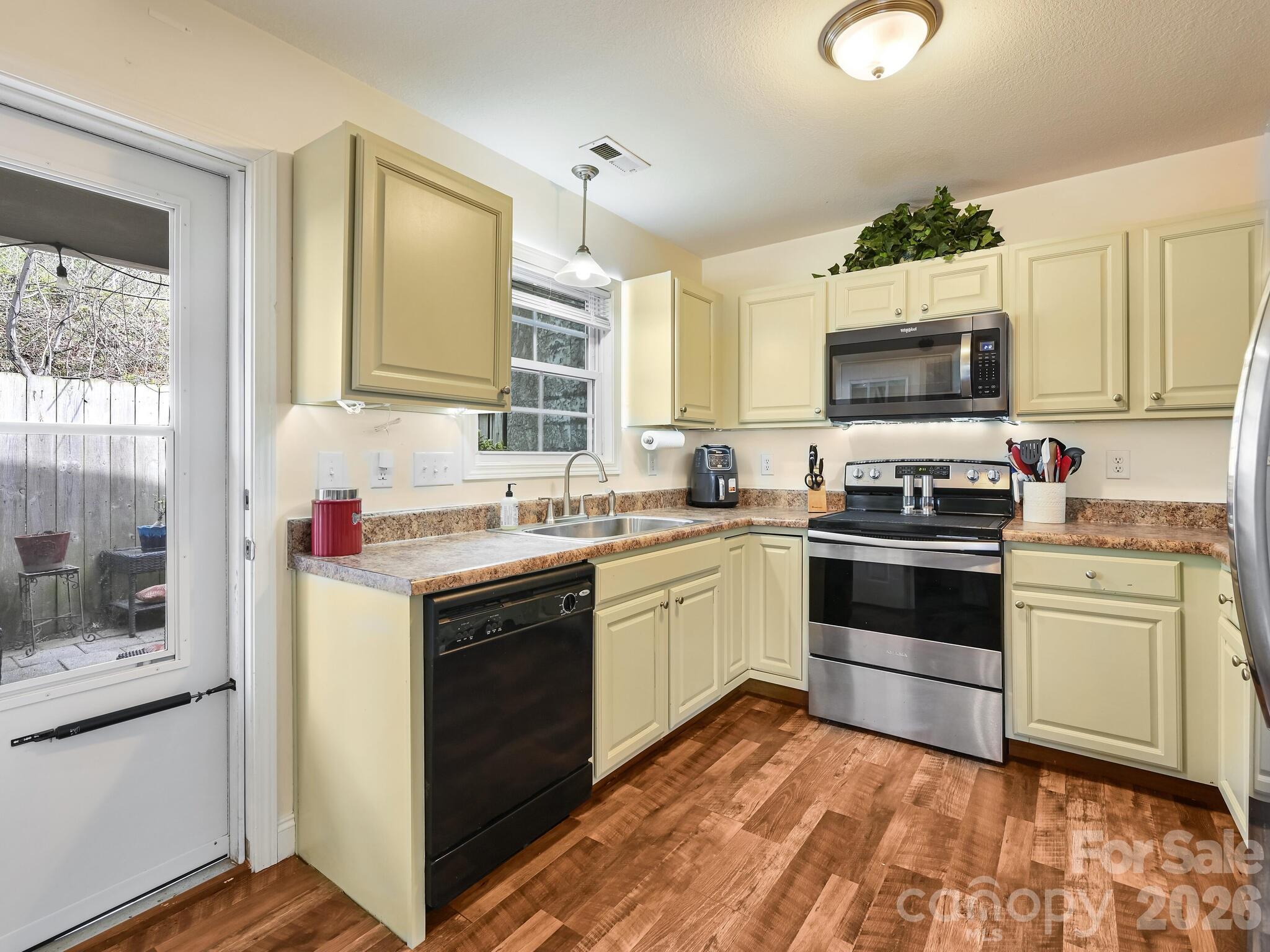 7 Mahogany Road Arden NC 28704