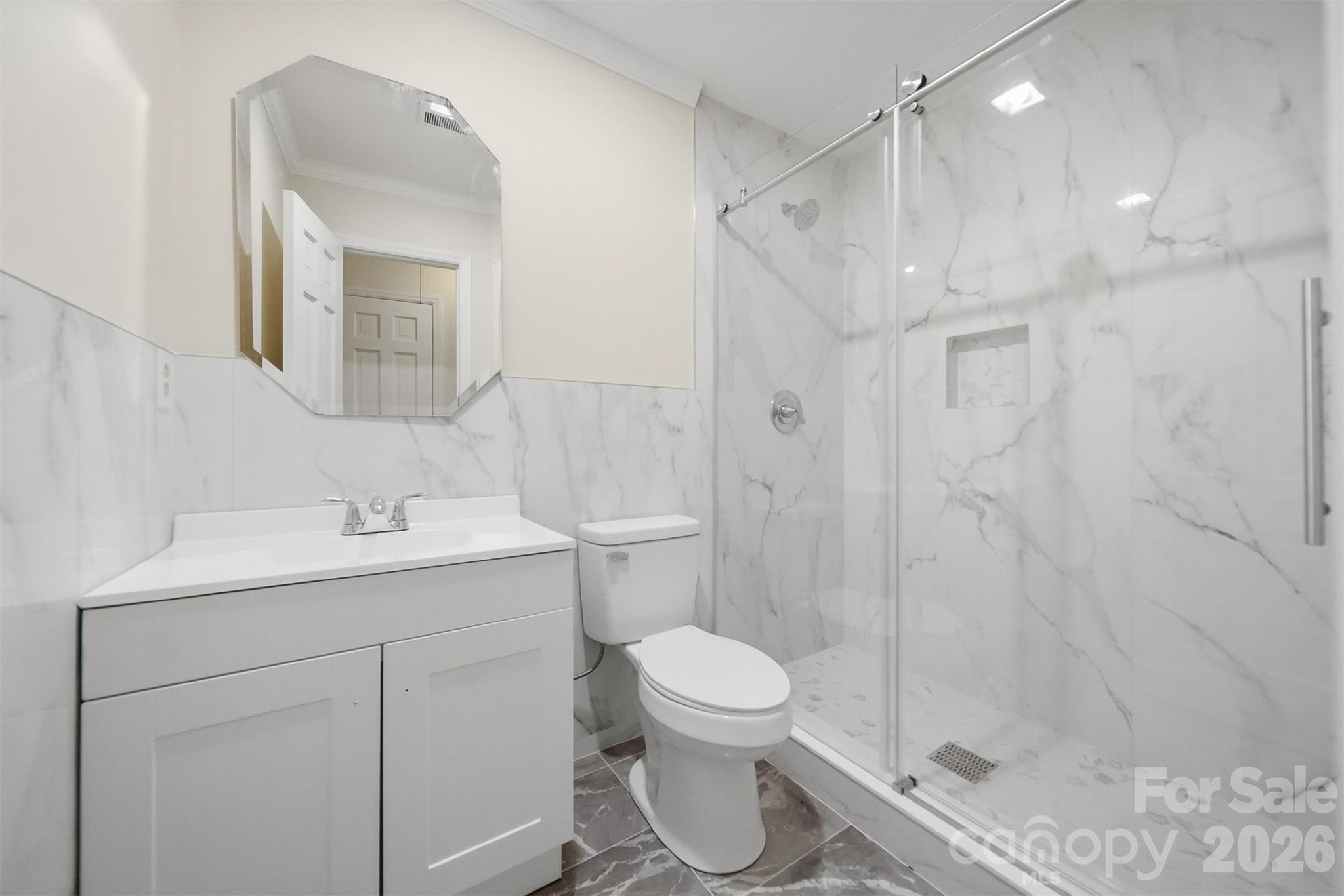 1409 Woodberry Road Charlotte NC 28212