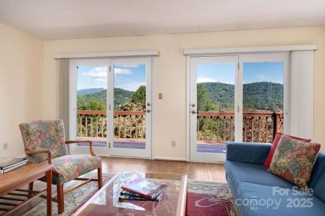 9 Sandon Circle Asheville NC 28804