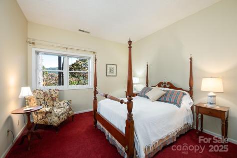 9 Sandon Circle Asheville NC 28804