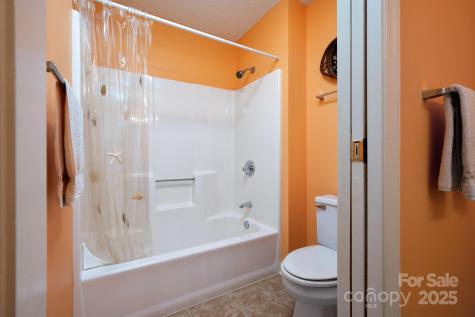 9 Sandon Circle Asheville NC 28804