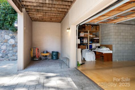 9 Sandon Circle Asheville NC 28804