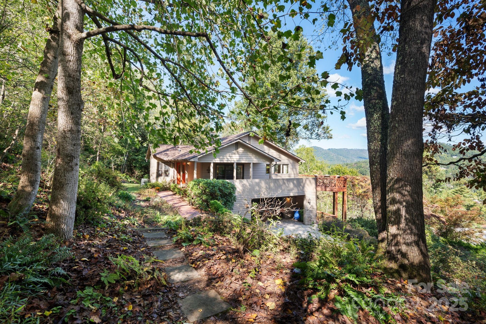 9 Sandon Circle Asheville NC 28804