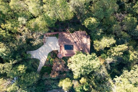 9 Sandon Circle Asheville NC 28804