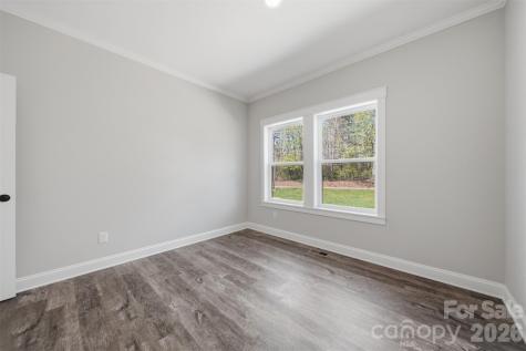 1007 Hibriten Drive SE Lenoir NC 28645