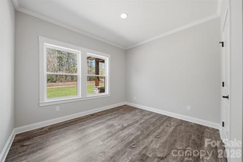 1007 Hibriten Drive SE Lenoir NC 28645