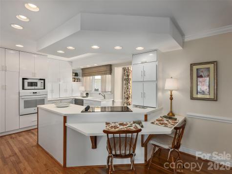 7 Glen Falls Road Asheville NC 28804