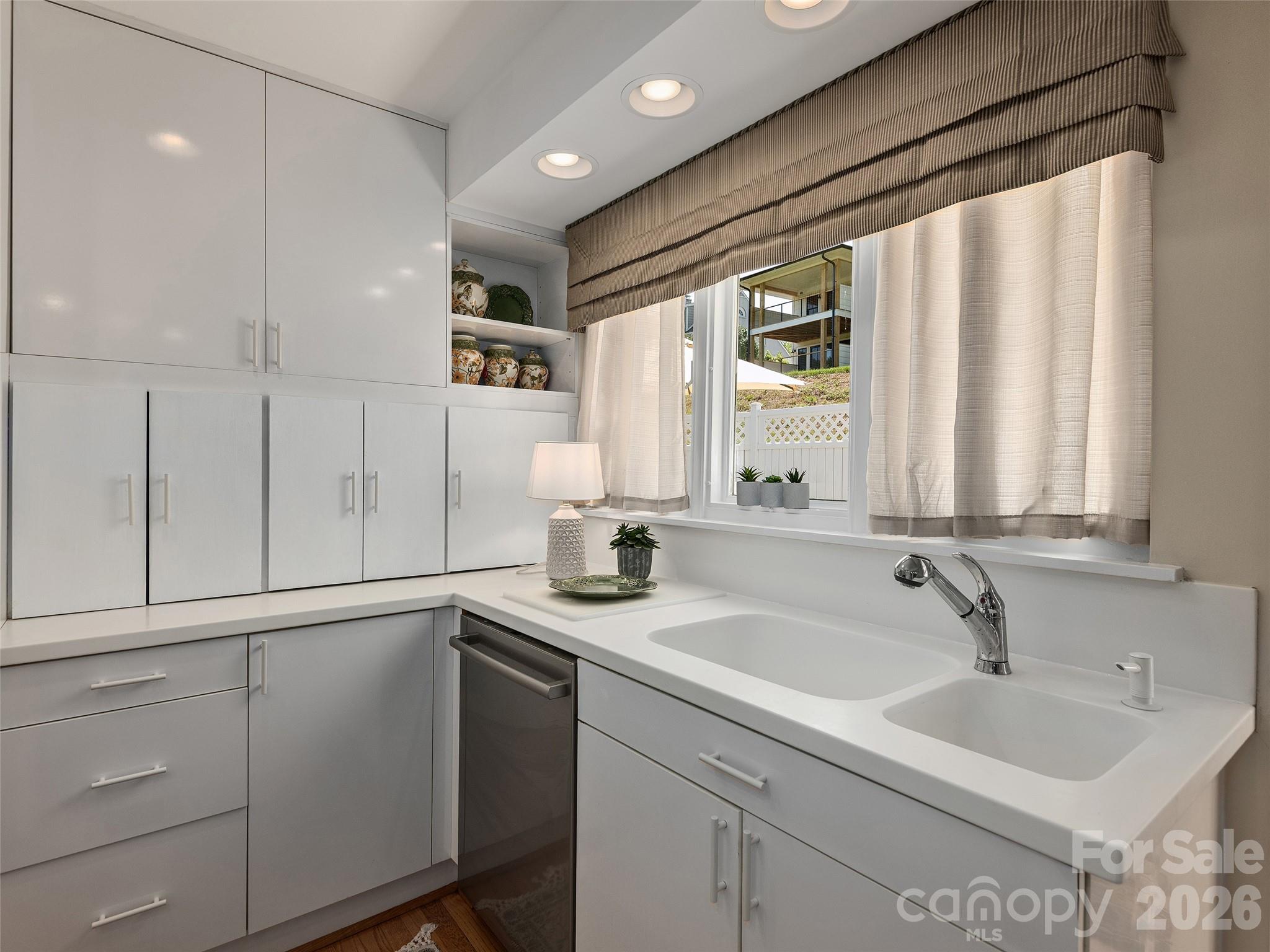 7 Glen Falls Road Asheville NC 28804