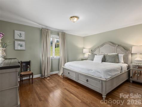 7 Glen Falls Road Asheville NC 28804
