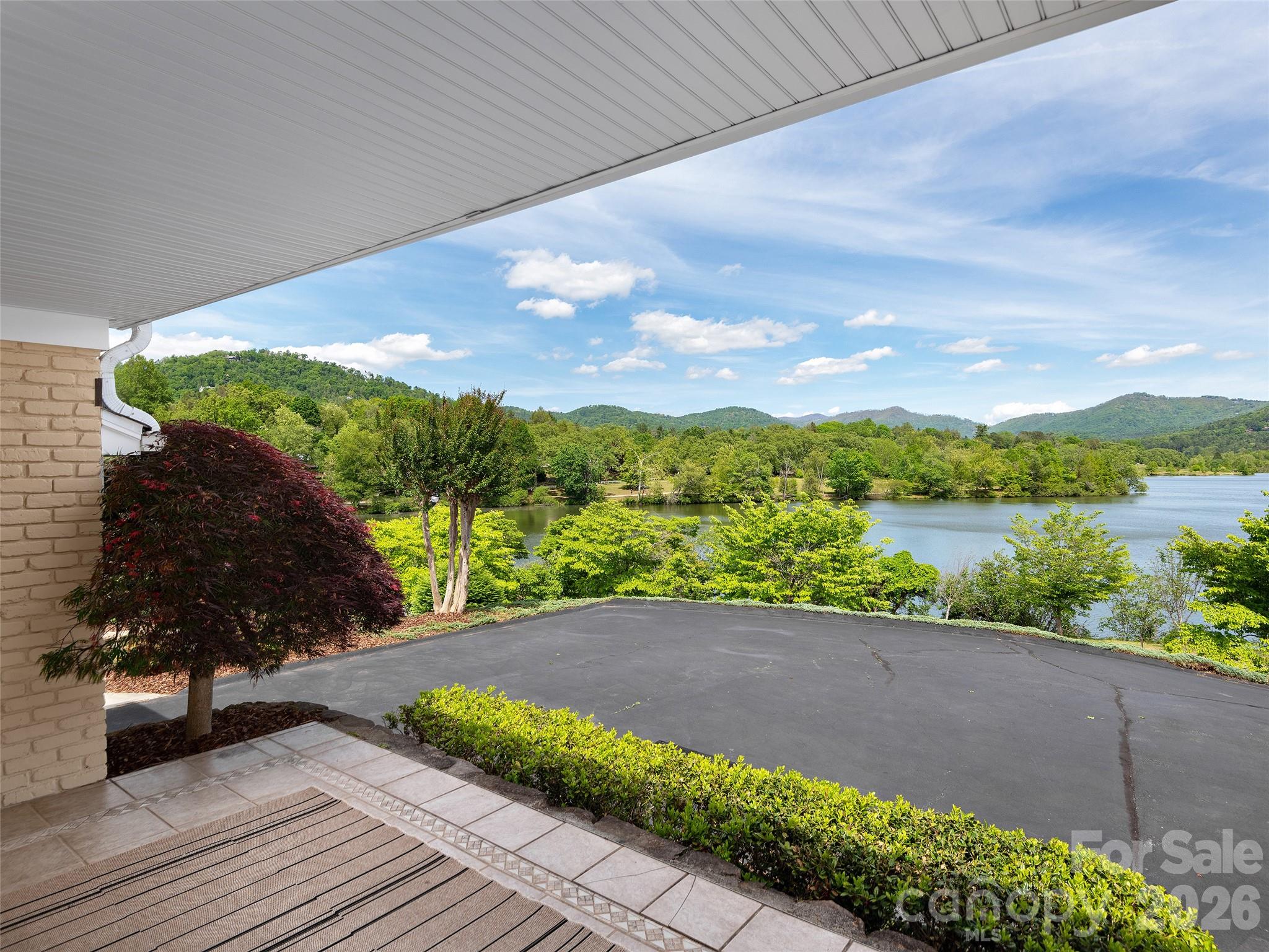7 Glen Falls Road Asheville NC 28804