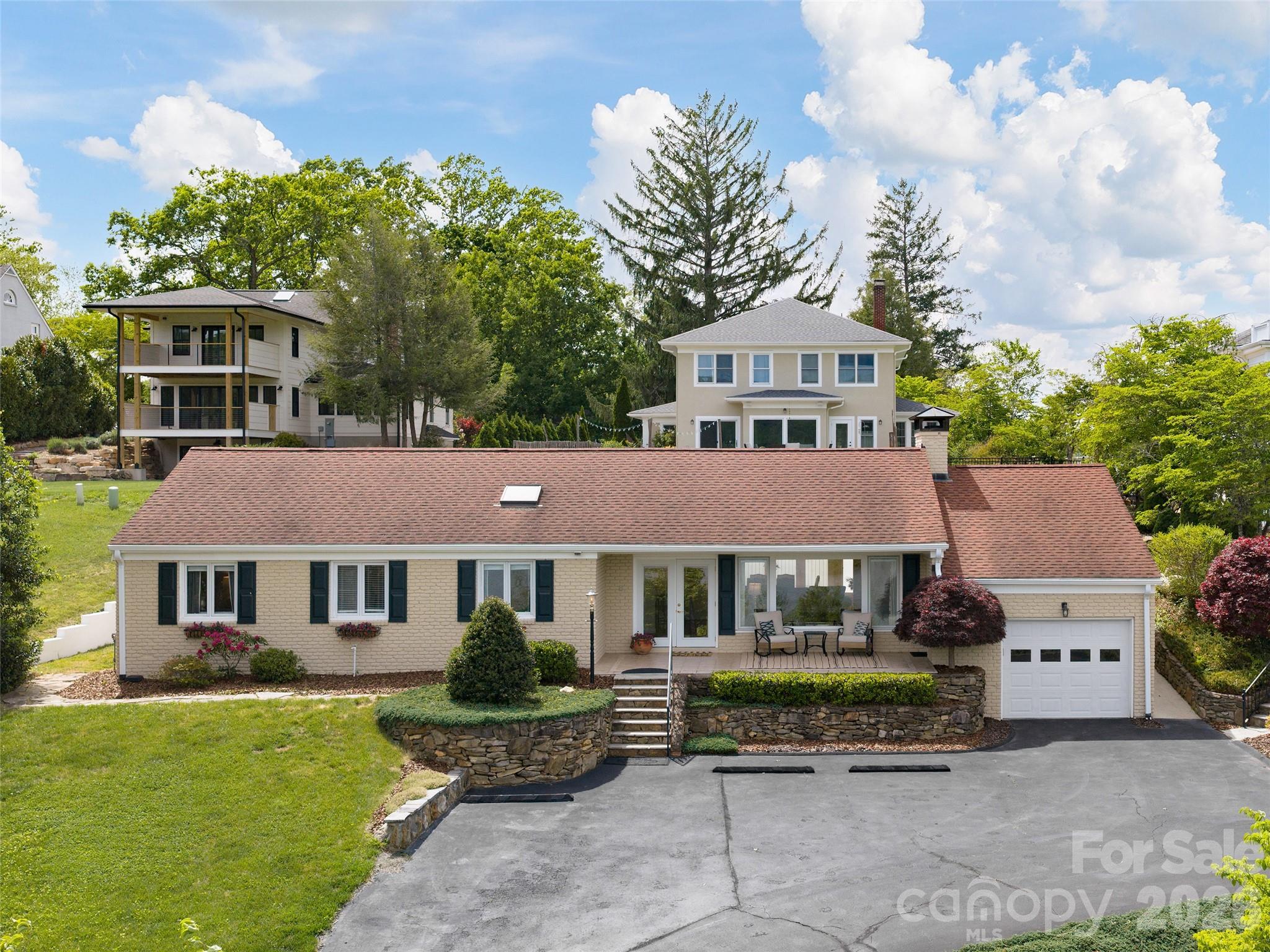 7 Glen Falls Road Asheville NC 28804