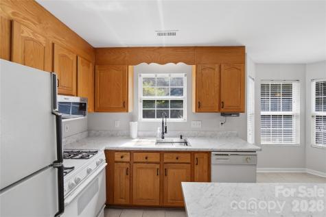 5226 Rockwood Road Charlotte NC 28216