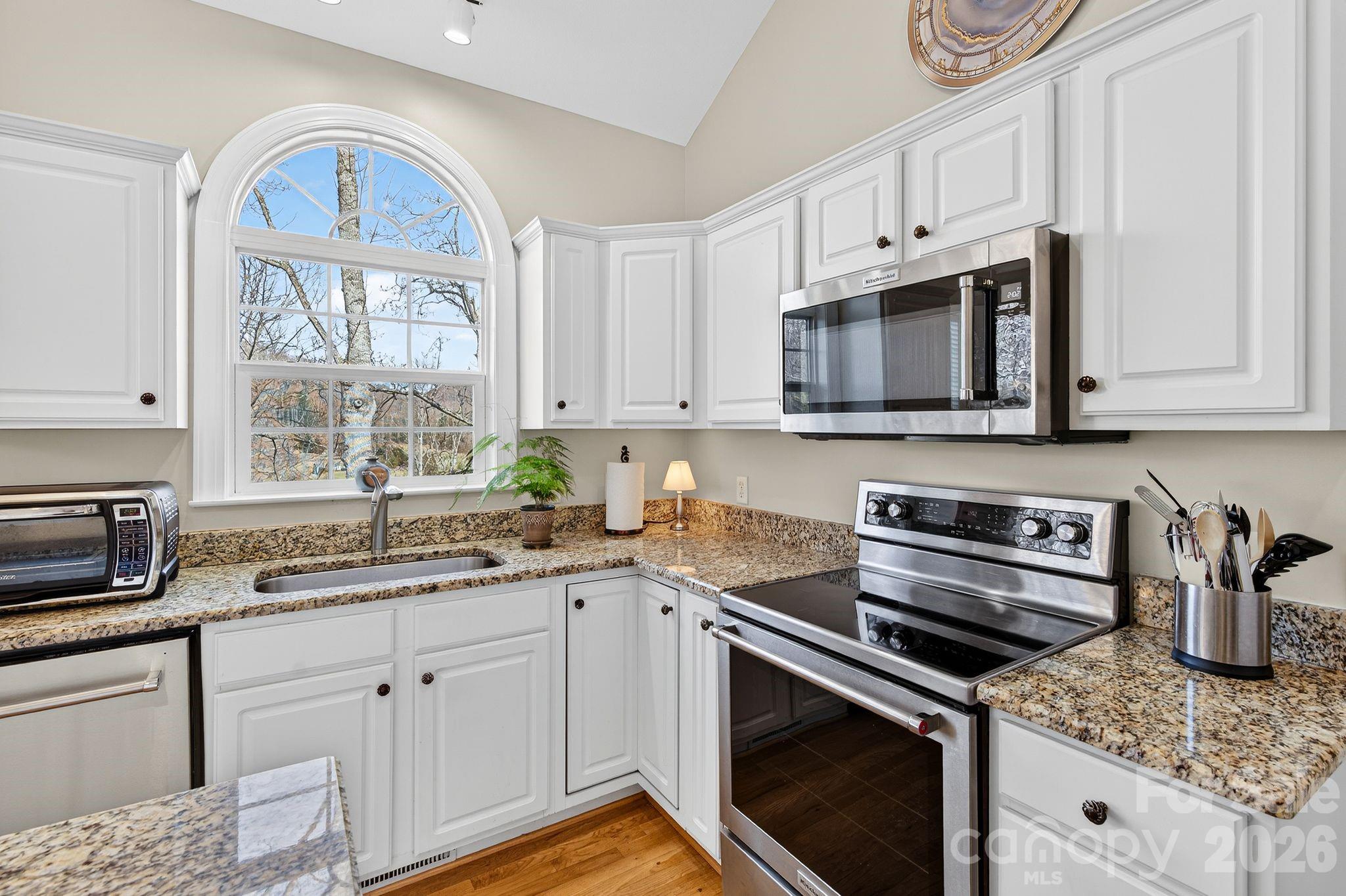 103 Trumpet Lane Asheville NC 28803