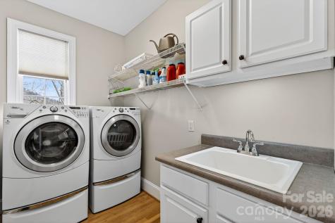 103 Trumpet Lane Asheville NC 28803