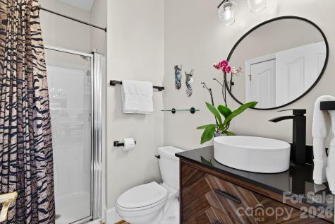 103 Trumpet Lane Asheville NC 28803