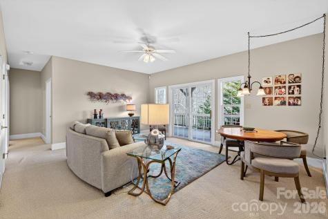 103 Trumpet Lane Asheville NC 28803