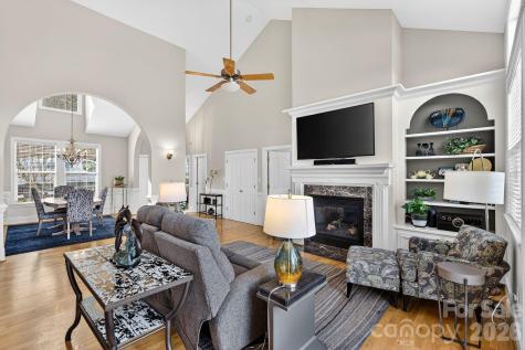 103 Trumpet Lane Asheville NC 28803