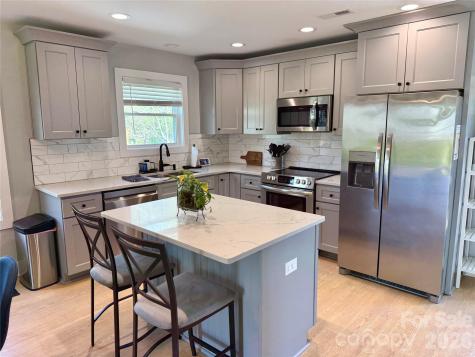 115 Old Meadowbrook Road Mooresville NC 28115