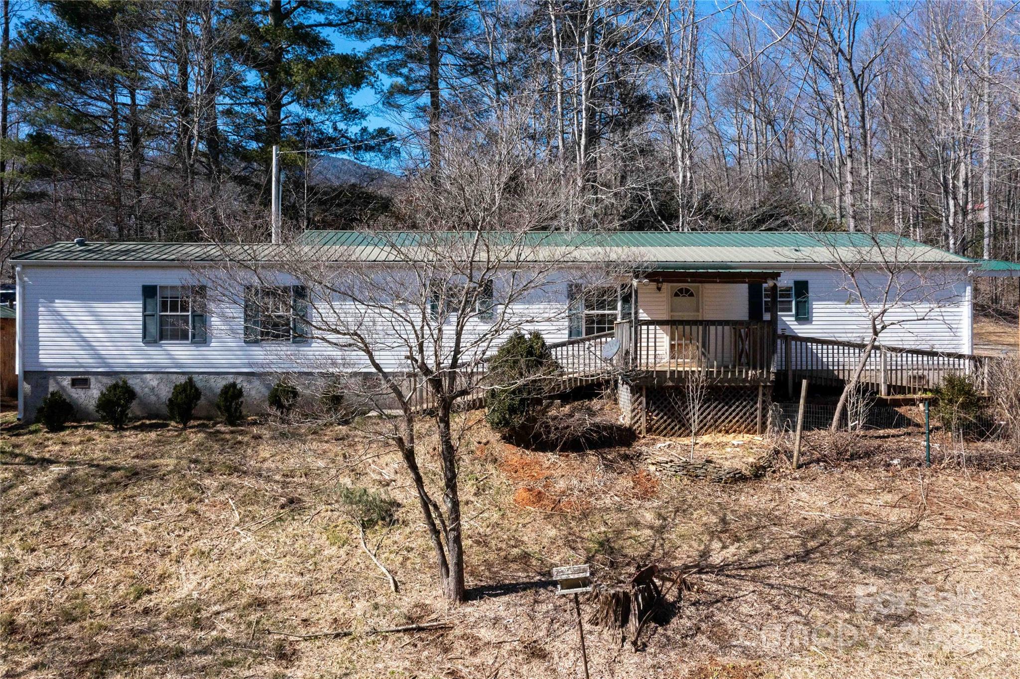 169 Old Chip Yard Drive Burnsville NC 28714