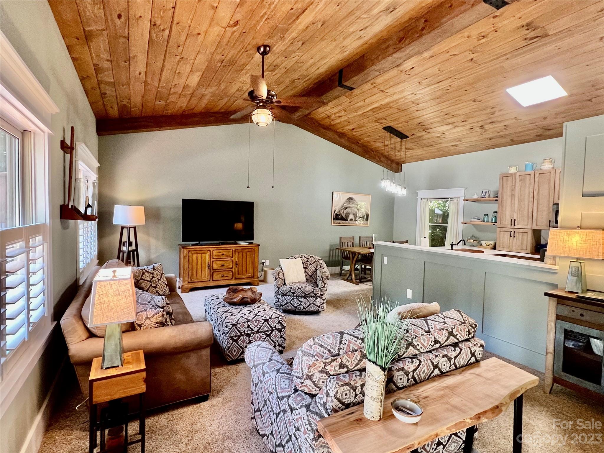 2 Duya Court Brevard NC 28712