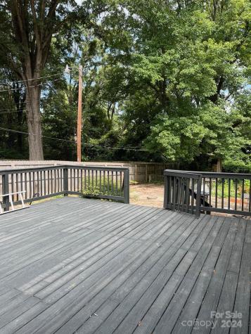 3329 Draper Avenue Charlotte NC 28205