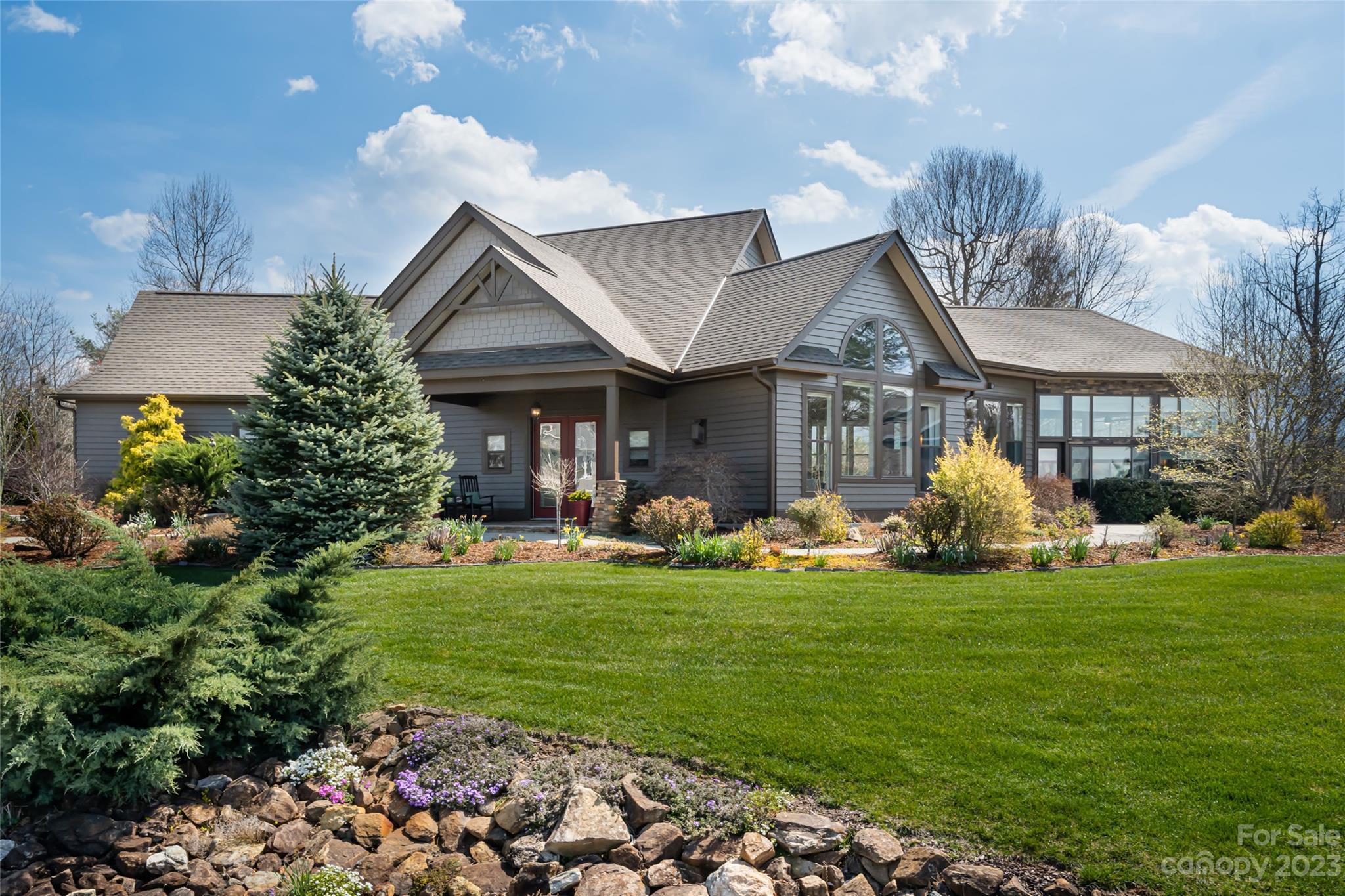 62 Governor Thomson Terrace Weaverville NC 28787