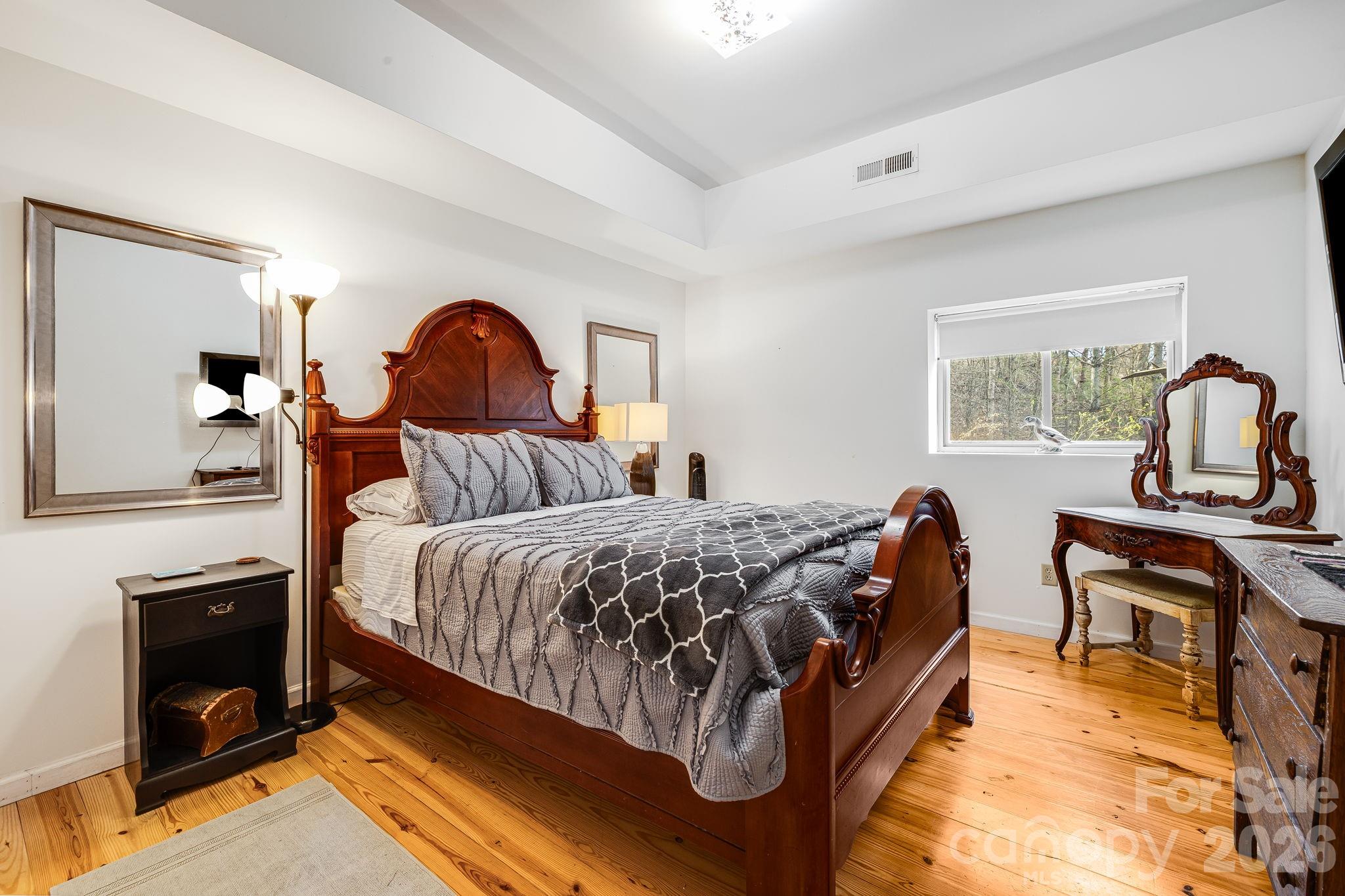 409 Hamlet Drive Burnsville NC 28714