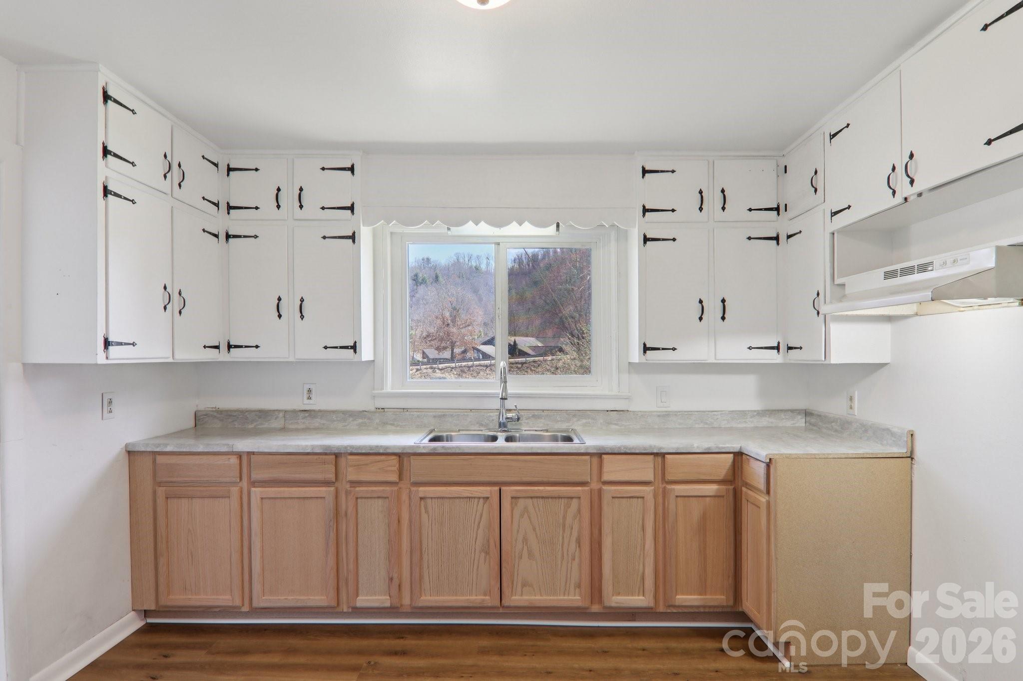 541 Paragon Parkway Waynesville NC 28786