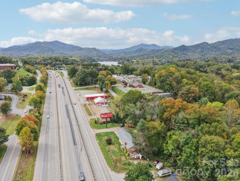 541 Paragon Parkway Waynesville NC 28786