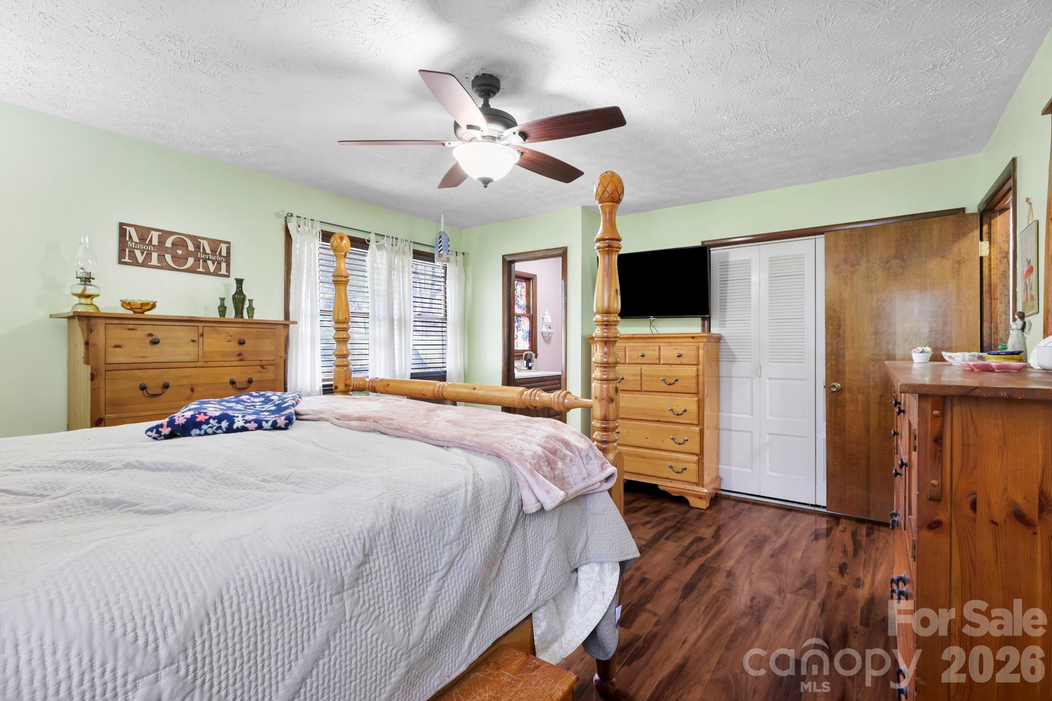 150 Timberlane Drive Etowah NC 28729
