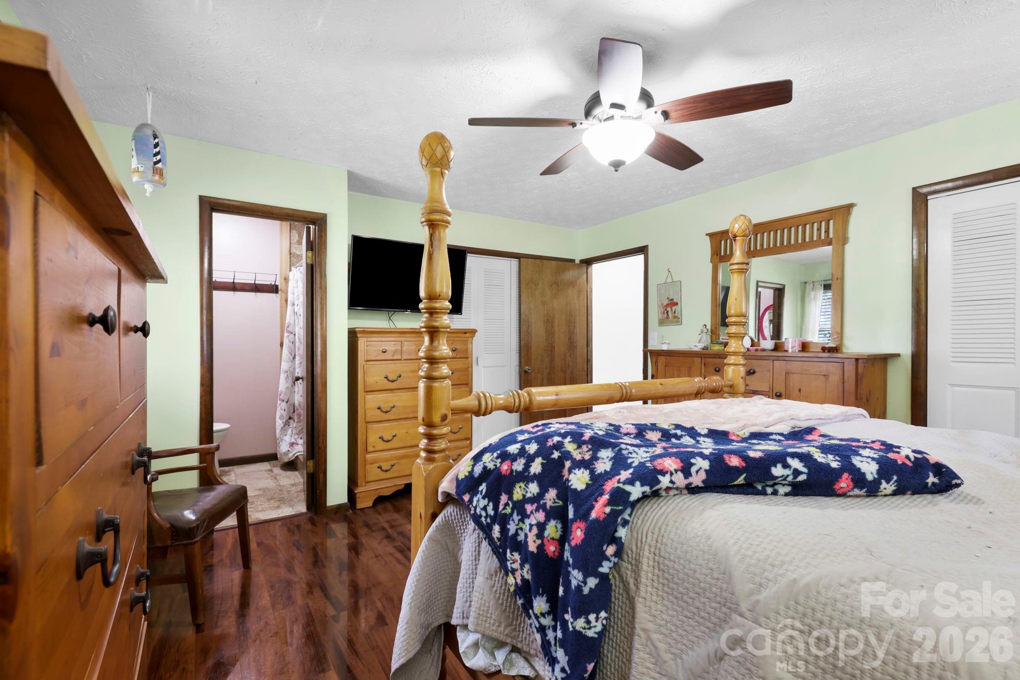 150 Timberlane Drive Etowah NC 28729
