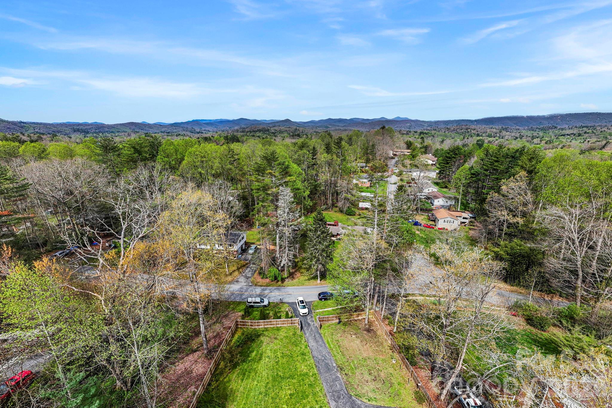 150 Timberlane Drive Etowah NC 28729