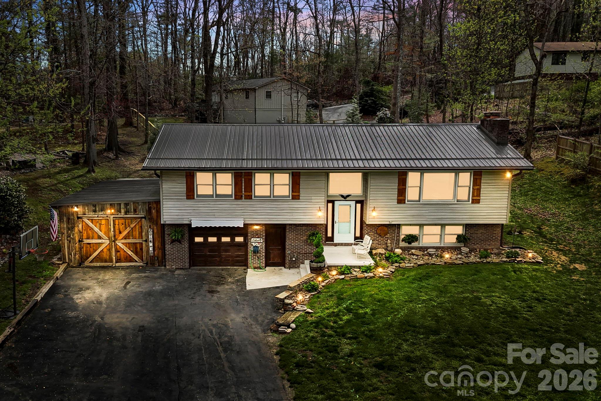 150 Timberlane Drive Etowah NC 28729