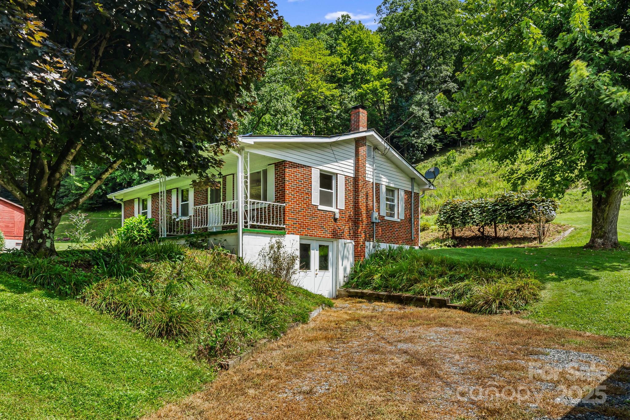 474 Smith Creek Road Mars Hill NC 28754