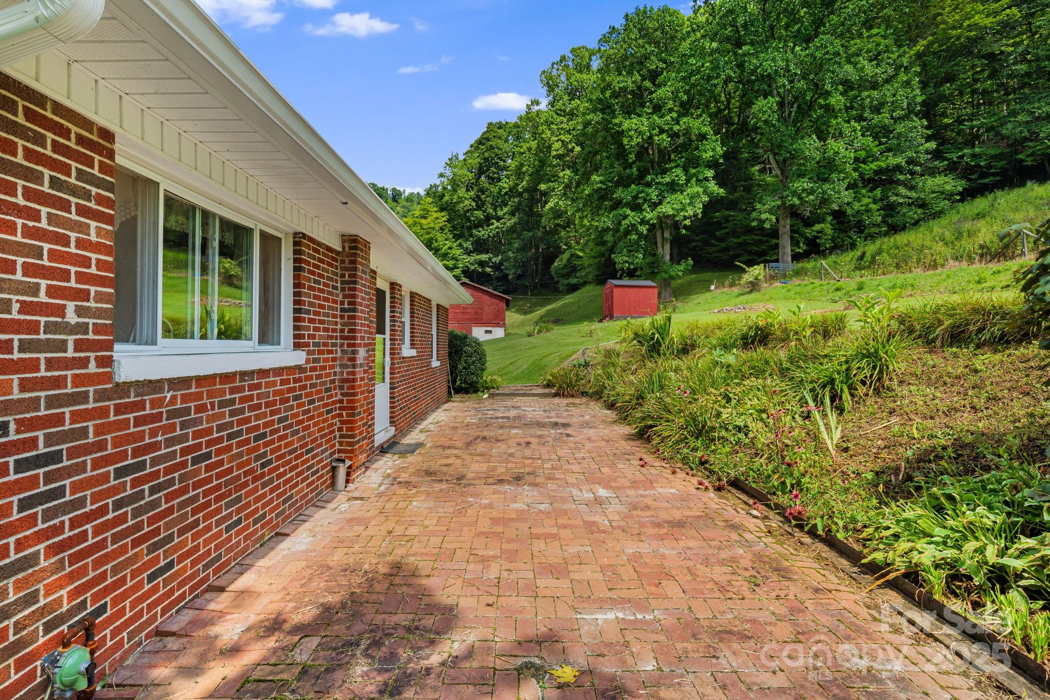474 Smith Creek Road Mars Hill NC 28754