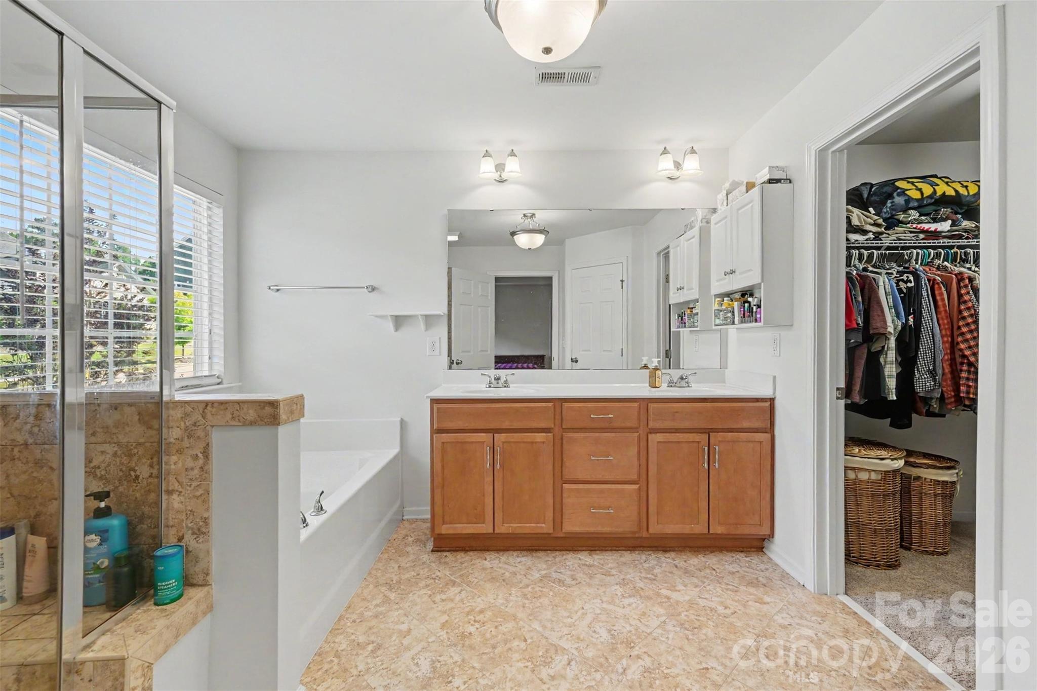 9107 Kensington Forest Drive Harrisburg NC 28075