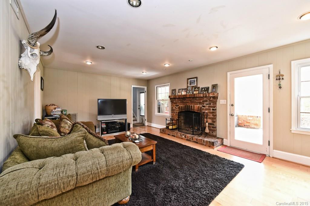 646 Sandridge Road Charlotte NC 28210