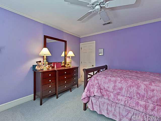 3240 Broadfield Road Charlotte NC 28226