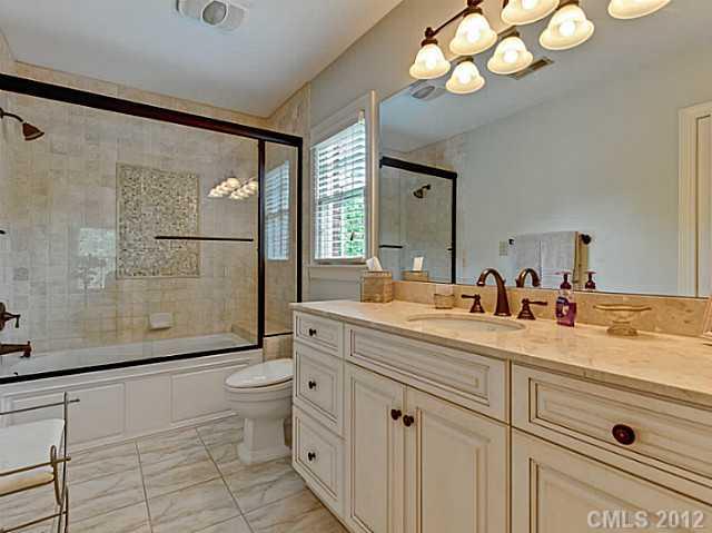 3240 Broadfield Road Charlotte NC 28226