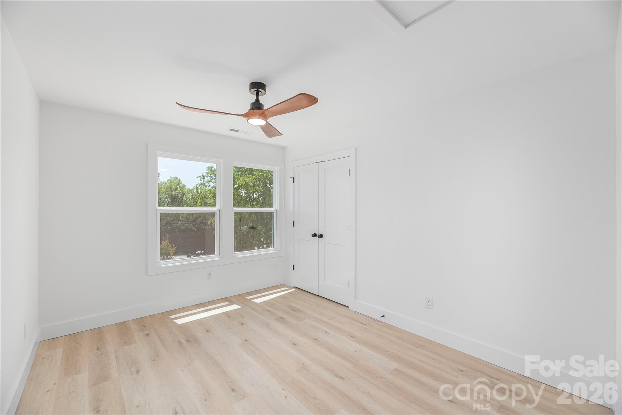 32 Oak Hill Road Candler NC 28715