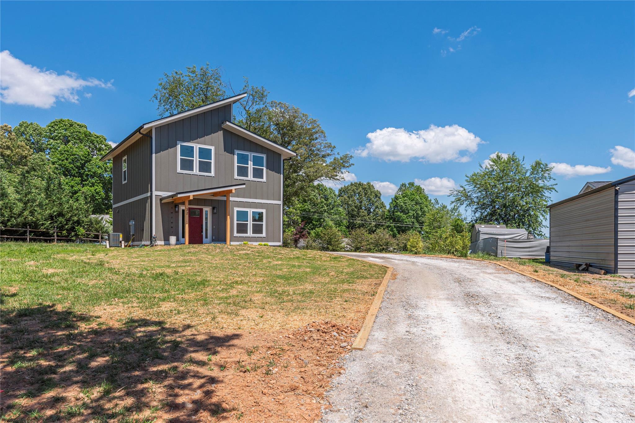 32 Oak Hill Road Candler NC 28715