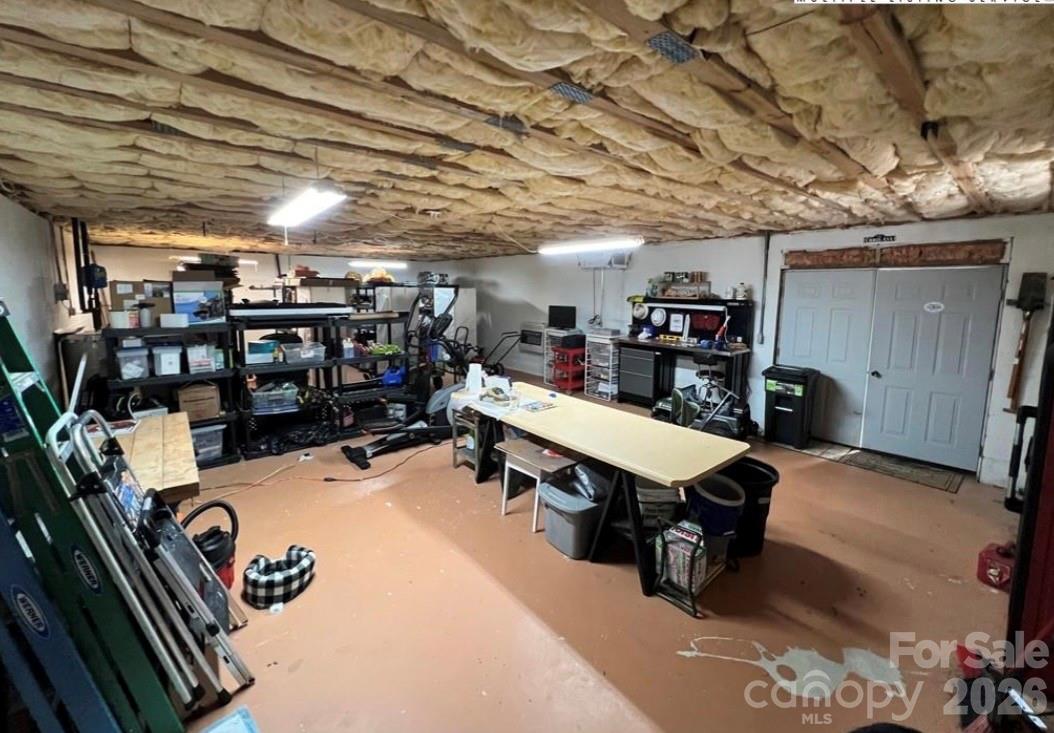 229 Spring Brook Road Newland NC 28657