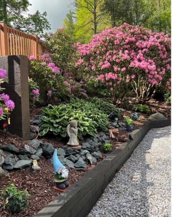 229 Spring Brook Road Newland NC 28657
