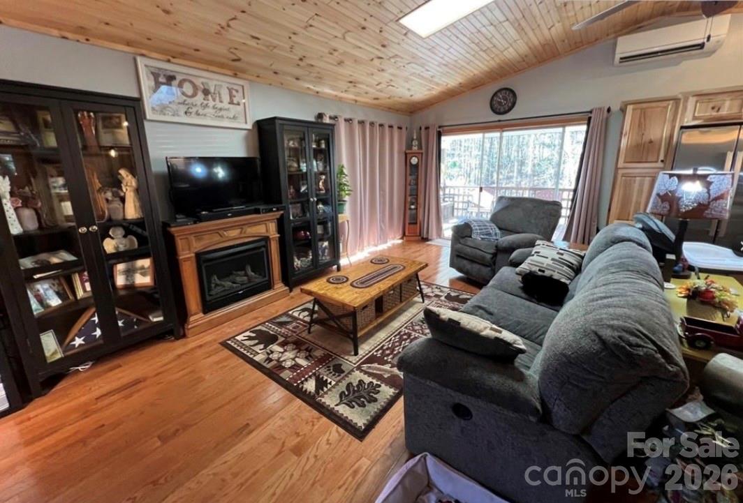 229 Spring Brook Road Newland NC 28657