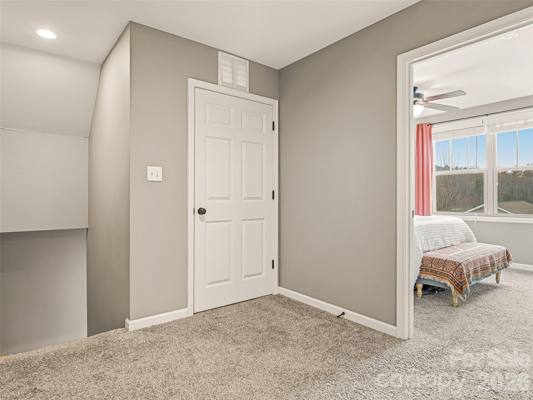 21 Yarrow Meadow Road Weaverville NC 28787