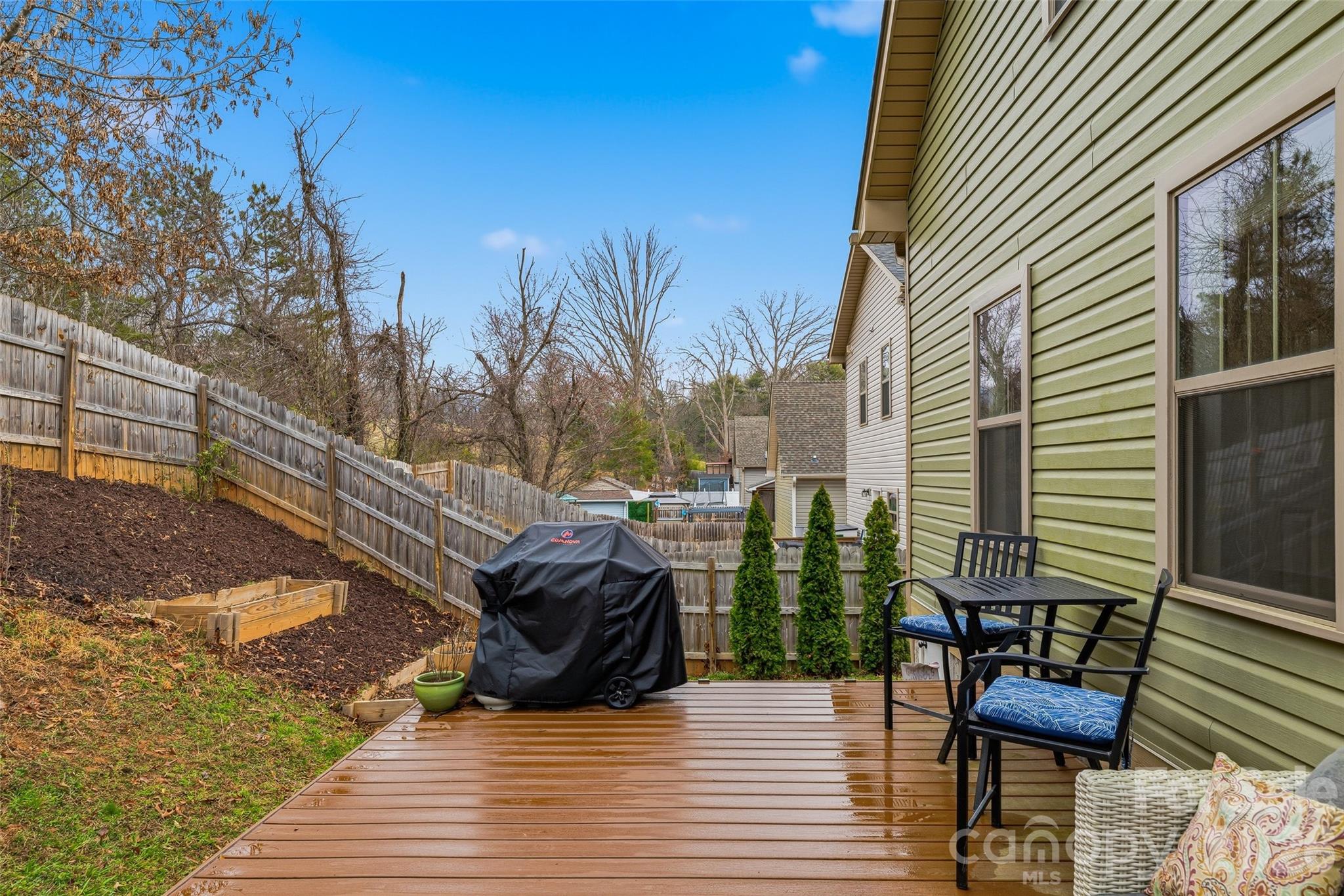 21 Yarrow Meadow Road Weaverville NC 28787