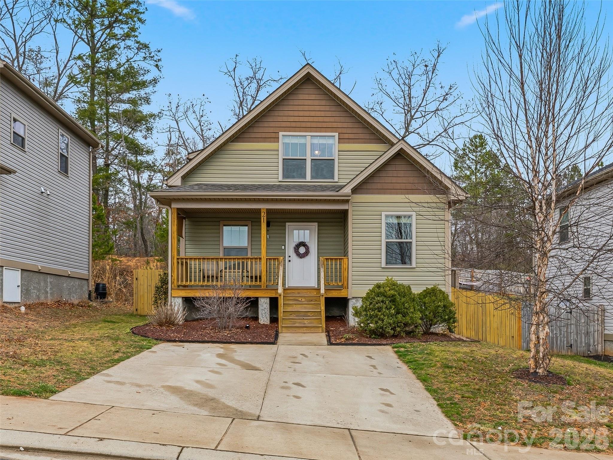 21 Yarrow Meadow Road Weaverville NC 28787