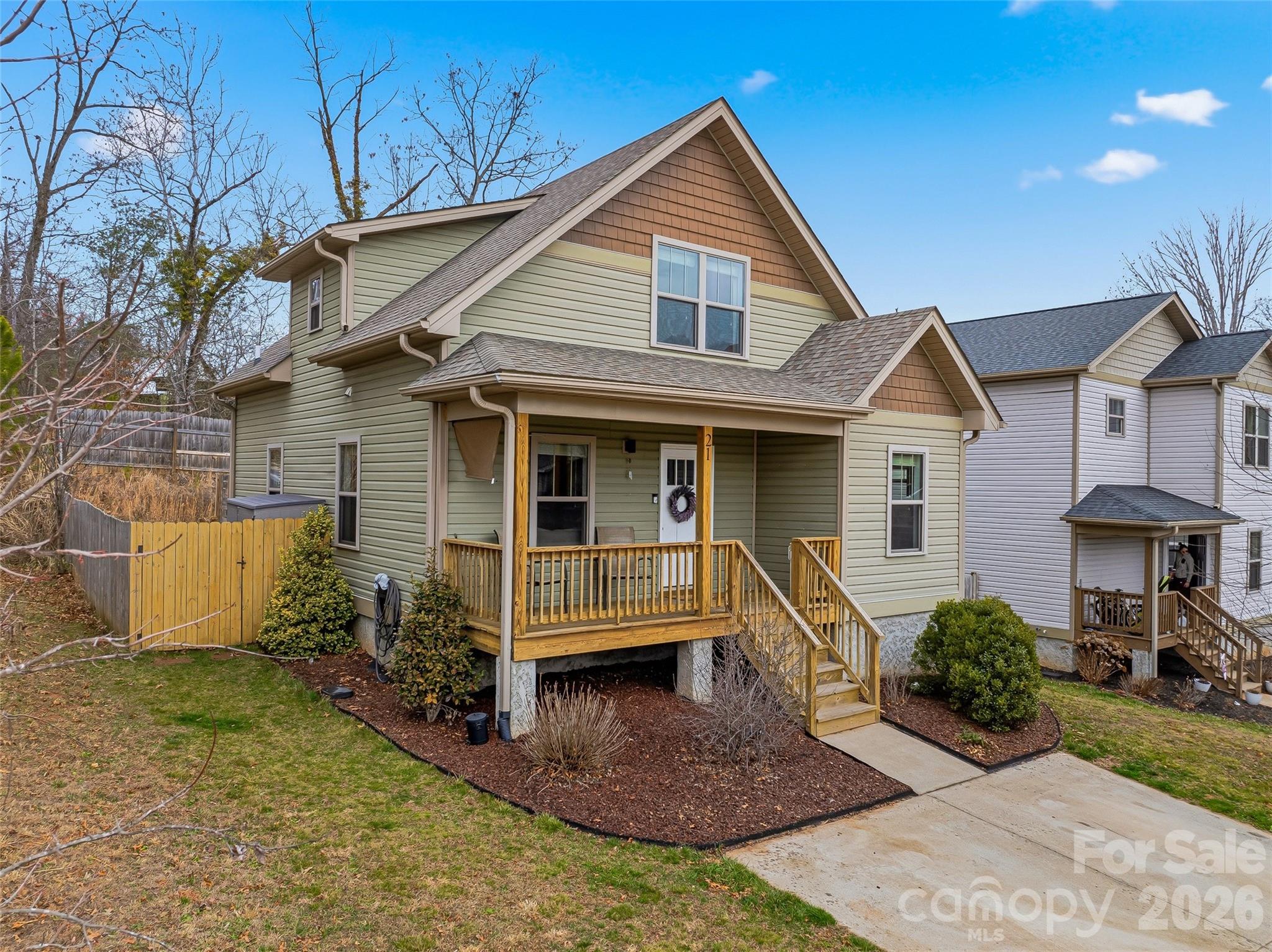 21 Yarrow Meadow Road Weaverville NC 28787